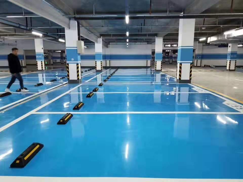 環氧地坪漆施工：打造堅固美觀的現代化地面